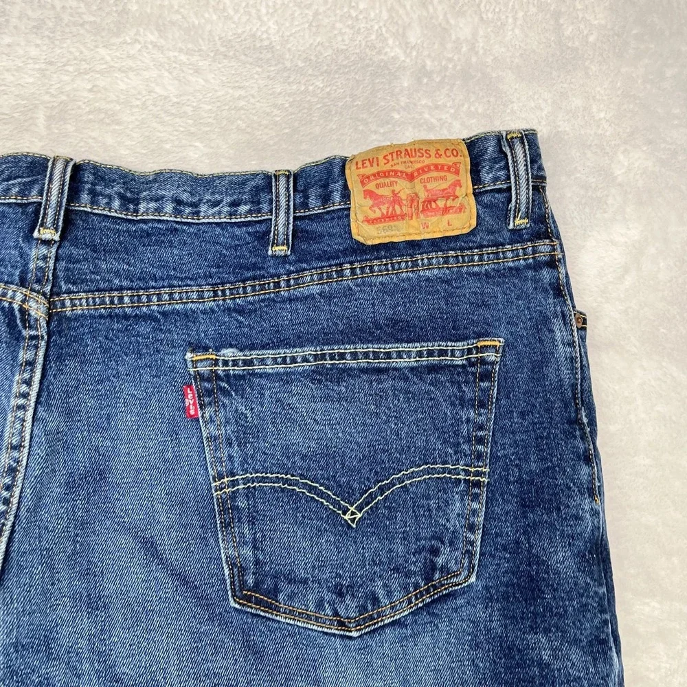 Levi's 569‎ Denim Shorts Men's Blue High Rise Pockets Classic Zip Fly - 26X9.5